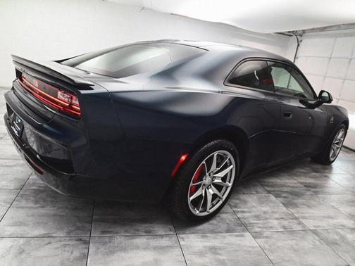 2025 Dodge Charger Daytona Scat Pack