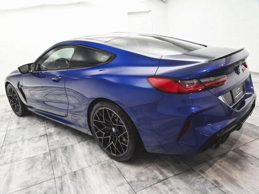 2022 BMW M8 Competition