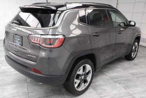 Photo 2 of 48 of 2020 Jeep Compass Limited
