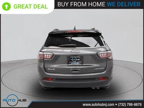 Photo 4 of 35 of 2020 Jeep Compass Limited