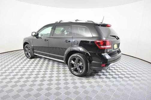 2019 Dodge Journey Crossroad