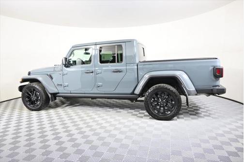 2024 Jeep Gladiator Sport
