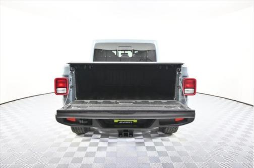 2024 Jeep Gladiator Sport