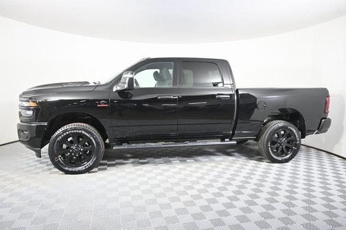 2026 RAM 2500 Black Express Crew Cab 4x4 6'4' Box