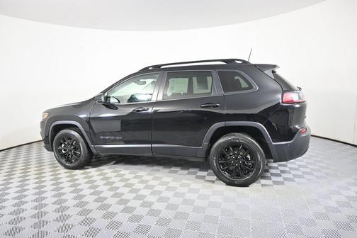 2023 Jeep Cherokee Altitude