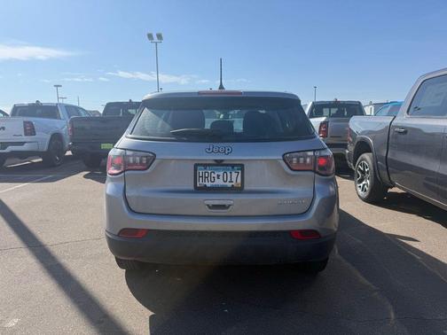 Billet Silver Metallic Clearcoat 2021 Jeep Compass Sport