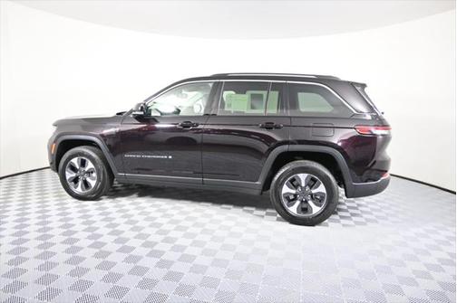 2022 Jeep Grand Cherokee 4xe Base
