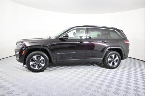 2022 Jeep Grand Cherokee 4xe Base
