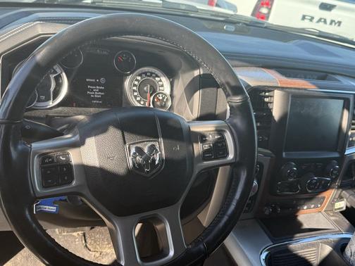 2017 RAM 1500 Laramie