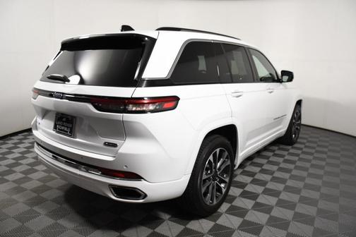 2023 Jeep Grand Cherokee 4xe Overland