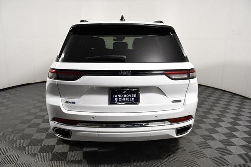 2023 Jeep Grand Cherokee 4xe Overland