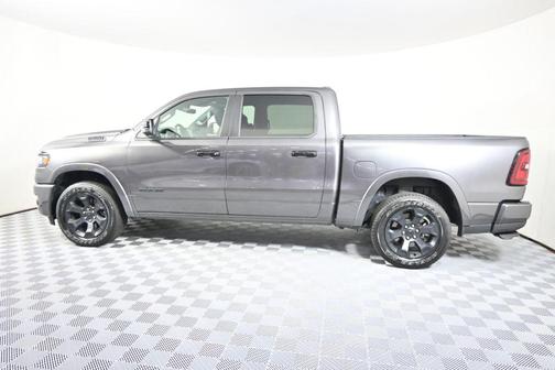 Granite Crystal Metallic Clearcoat 2025 RAM 1500 Big Horn/Lone Star