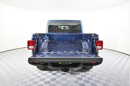 2025 Jeep Gladiator Nighthawk
