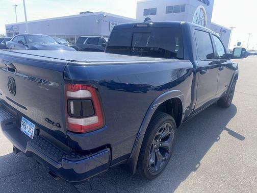 Patriot Blue Pearlcoat 2022 RAM 1500 Limited