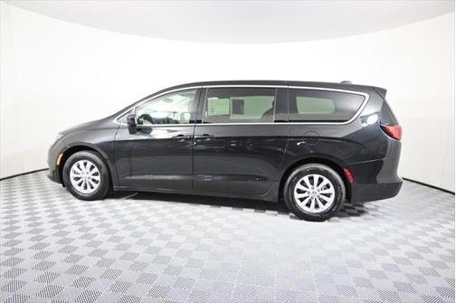 2019 Chrysler Pacifica LX
