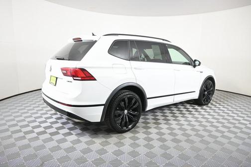 2020 Volkswagen Tiguan 2.0T SE R-Line Black 4MOTION