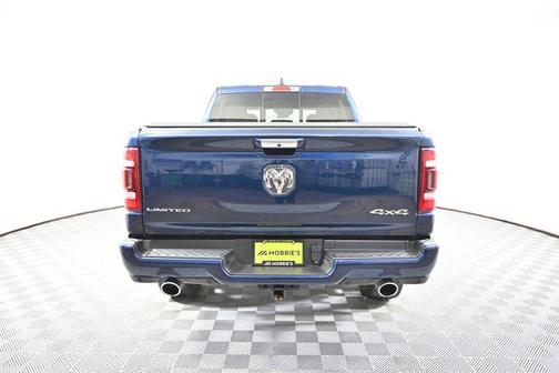 Patriot Blue Pearlcoat 2022 RAM 1500 Limited