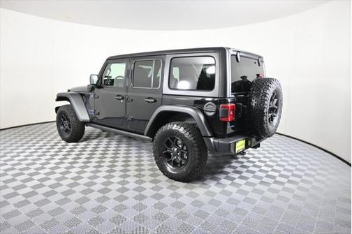 2025 Jeep Wrangler 4xe Willys