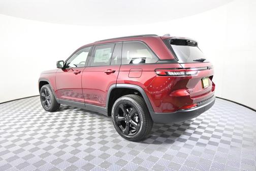 2025 Jeep Grand Cherokee Limited X