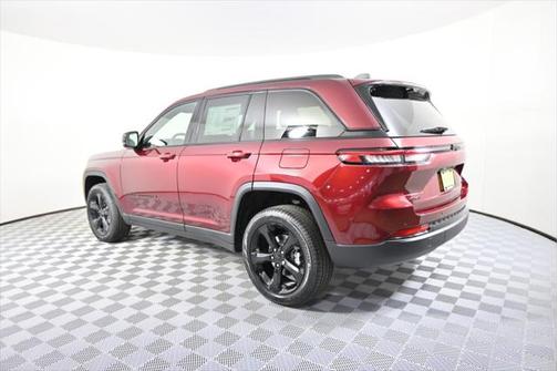 2025 Jeep Grand Cherokee Limited X