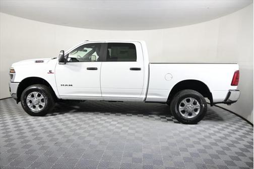 2025 RAM 3500 Big Horn Crew Cab 4x4 6'4' Box
