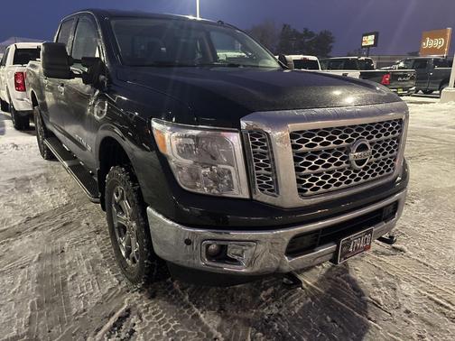 2017 Nissan Titan XD SV