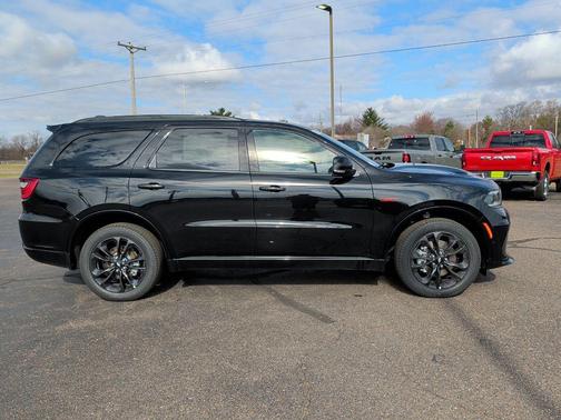DB Black Clearcoat 2026 Dodge Durango GT Plus