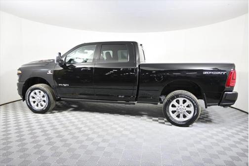 2025 RAM 3500 Laramie Crew Cab 4x4 6'4' Box