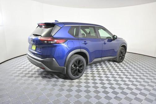 Caspian Blue Metallic 2022 Nissan Rogue SV