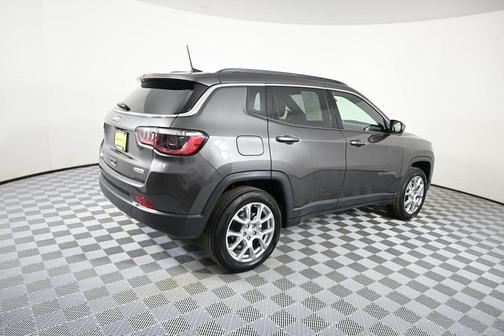 2024 Jeep Compass Latitude Lux