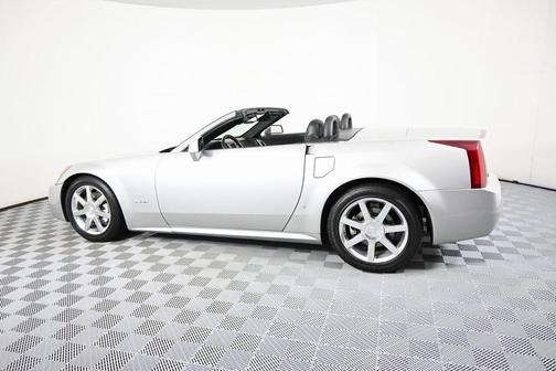 2008 Cadillac XLR Base