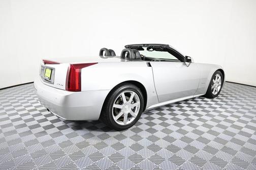2008 Cadillac XLR Base