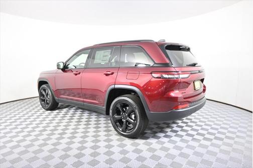 2025 Jeep Grand Cherokee Limited X