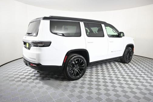 2026 Jeep Grand Wagoneer Summit Obsidian 4x4