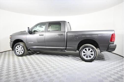 2025 RAM 3500 Laramie Crew Cab 4x4 6'4' Box