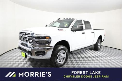 2025 RAM 3500 Tradesman Crew Cab 4x4 6'4' Box