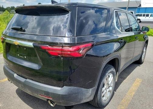 2022 Chevrolet Traverse LS