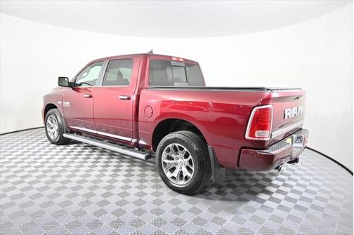 2017 RAM 1500 Limited Crew Cab 4x4 5'7' Box