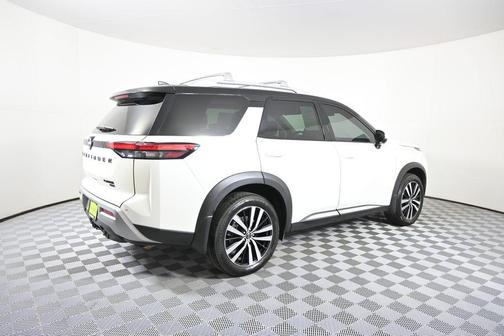 Pearl White Tricoat 2024 Nissan Pathfinder Platinum 4WD