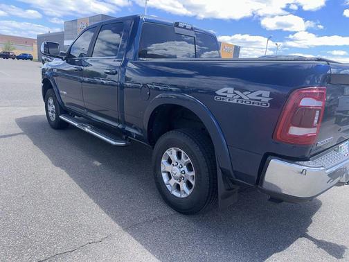 Patriot Blue Pearlcoat 2021 RAM 2500 Laramie Crew Cab 4x4 6'4' Box