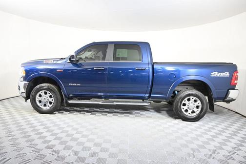 Patriot Blue Pearlcoat 2021 RAM 2500 Laramie Crew Cab 4x4 6'4' Box