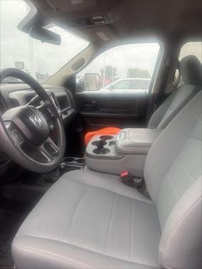 2018 RAM 2500 Tradesman Crew Cab 4x4 6'4' Box