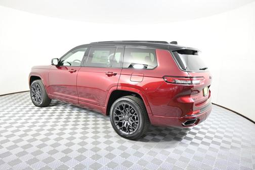 2025 Jeep Grand Cherokee L Summit Reserve