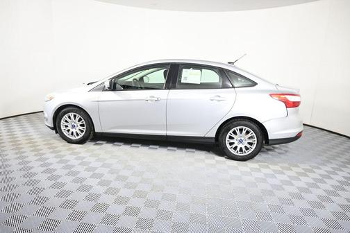 INGOT SILVER METALLIC 2012 Ford Focus SE