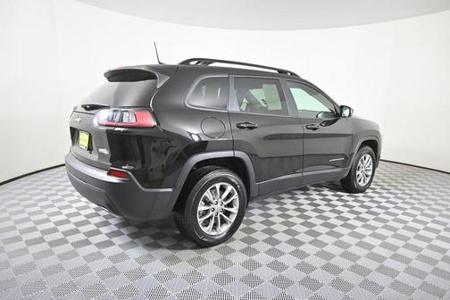 2022 Jeep Cherokee Latitude Lux