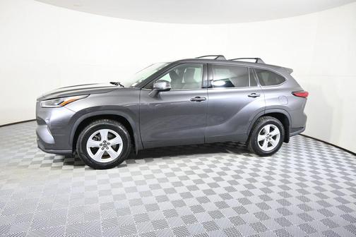 Magnetic Gray Metallic 2021 Toyota Highlander L
