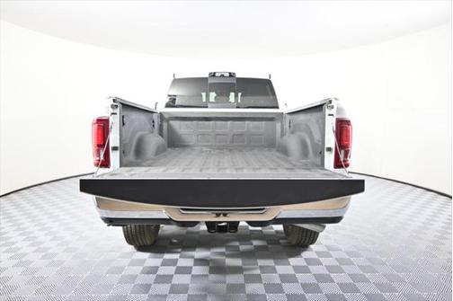 2025 RAM 2500 Tradesman Crew Cab 4x4 6'4' Box