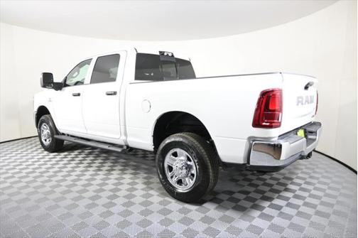 2025 RAM 2500 Tradesman Crew Cab 4x4 6'4' Box