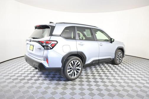 Ice Silver Metallic 2025 Subaru Forester Touring