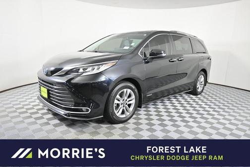2021 Toyota Sienna Limited 7-Passenger